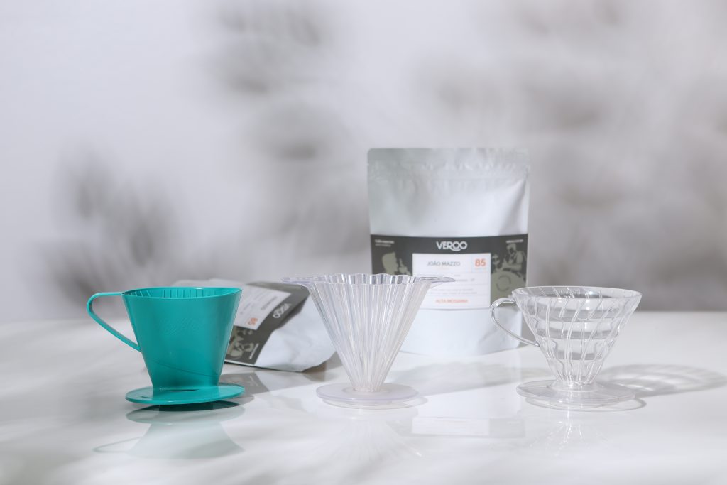 Imagem dos métodos de preparo de café (hario v60, Koar e Melitta)